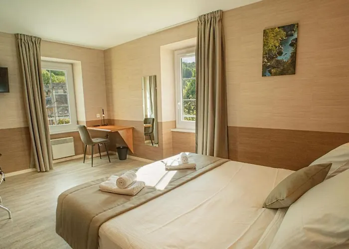 Logis L'hotel Des Bains - 3*