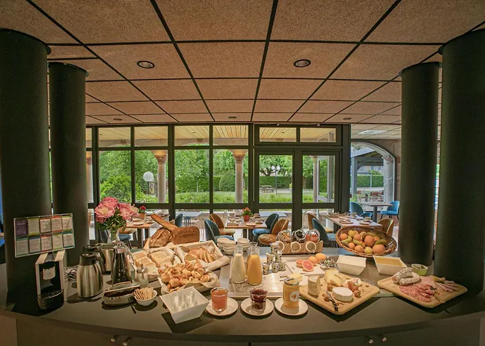 Otel Logis L'hotel Des Bains -