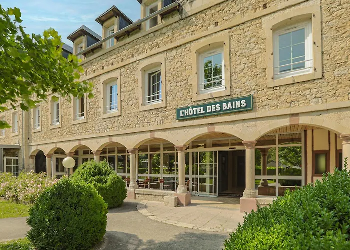 Logis L'hotel Des Bains - Otel