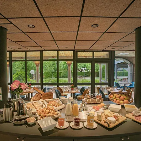 Hotel Logis L'hotel Des Bains -