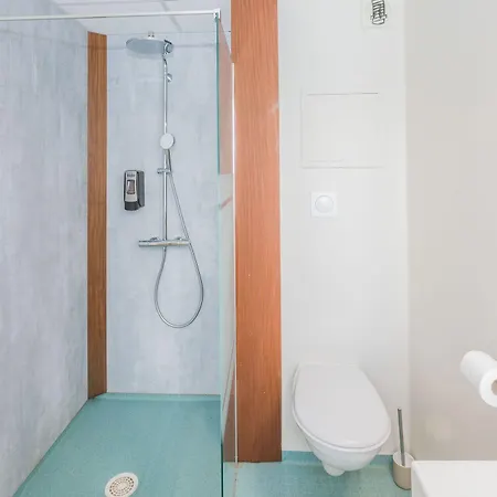 Logis L'hotel Des Bains - Hotel 3*